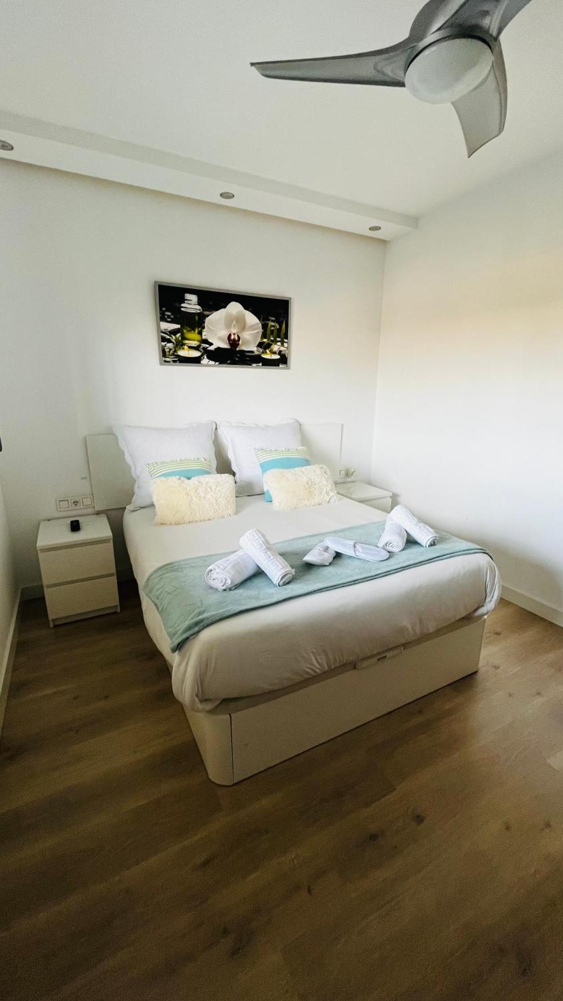 Apartamento Ático con Piscina y Vistas al Mar Parque Litoral Málaga Exterior foto